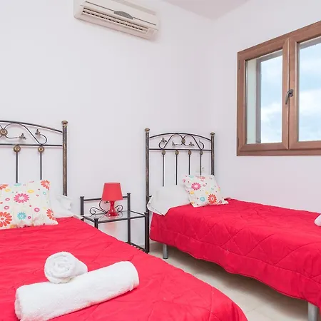 Marina D'or Iv Casa 5 * Кала де Ор